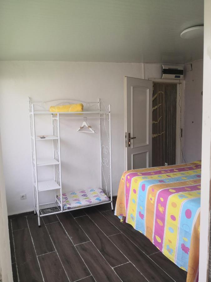 Apartment Flor De Loto Tantralove