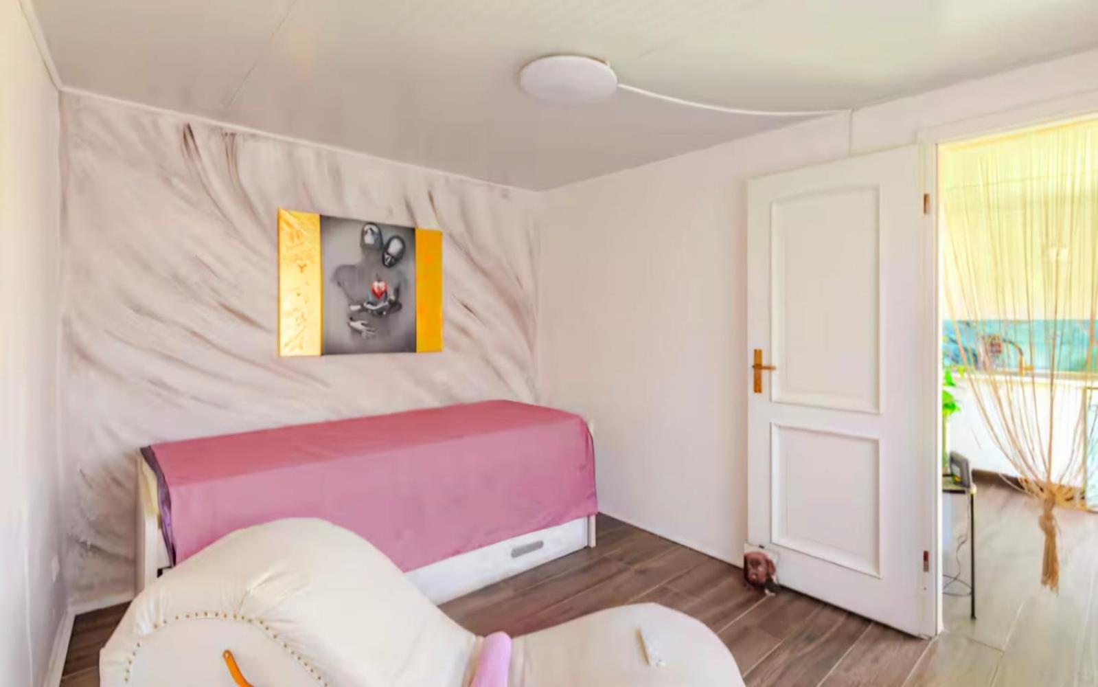 Apartment Flor De Loto Tantralove